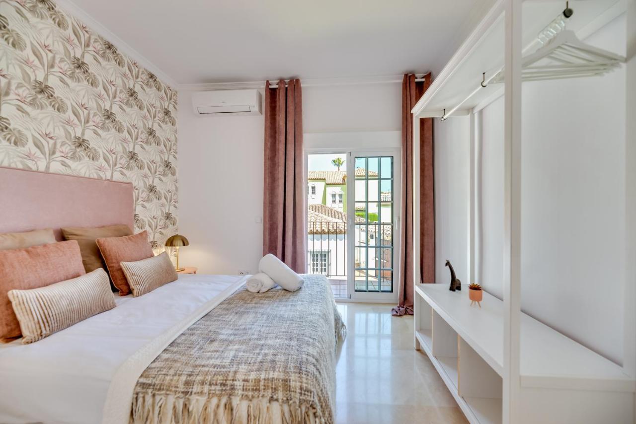 Vacation I Faldo, Golf Valley, Private Pool, 24h Security, 10 Min From The Marina * Marbella