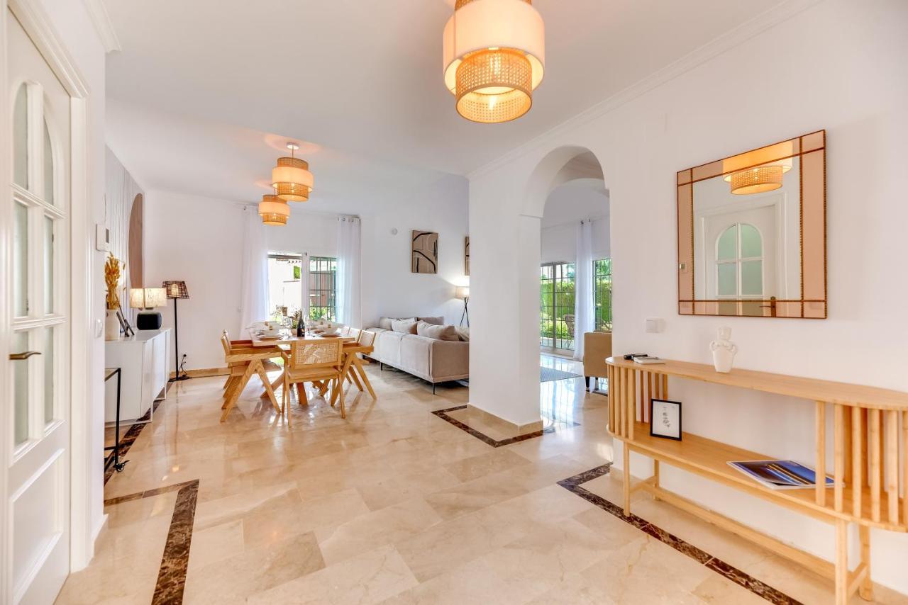 Willa Vacation I Faldo, Golf Valley, Private Pool, 24h Security, 10 Min From The Marina *